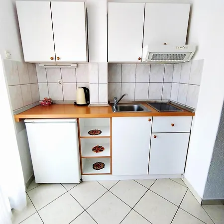 Appartamento By The Sea Zivogosce - Porat, Makarska - 6807 Igrane